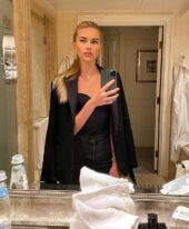 Anamika Kaur +971509908371