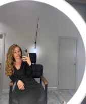 Zoya Siddiqui +971551978835